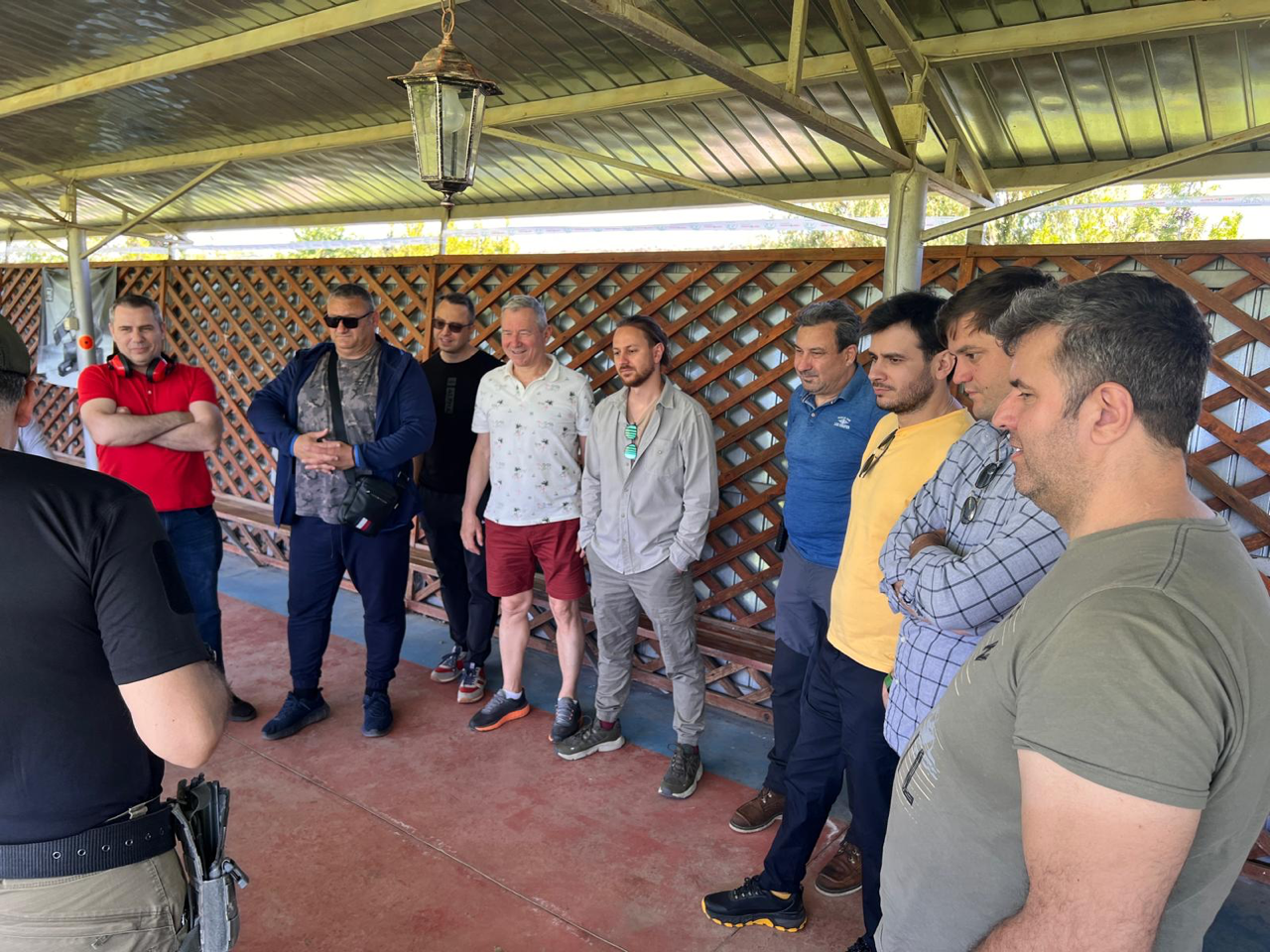 Membrii comunității Clubului 41–11 Galați la un eveniment