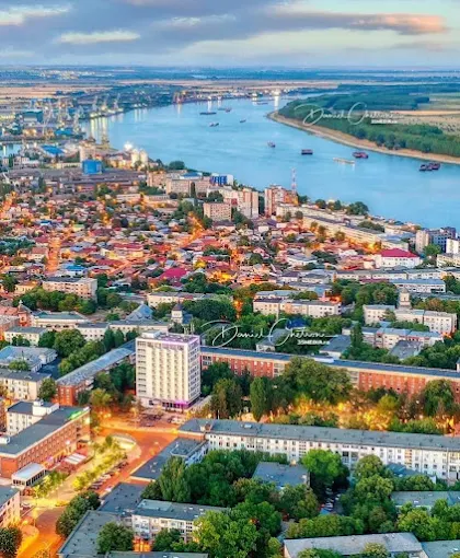 Vedere de sus asupra orașului Galați